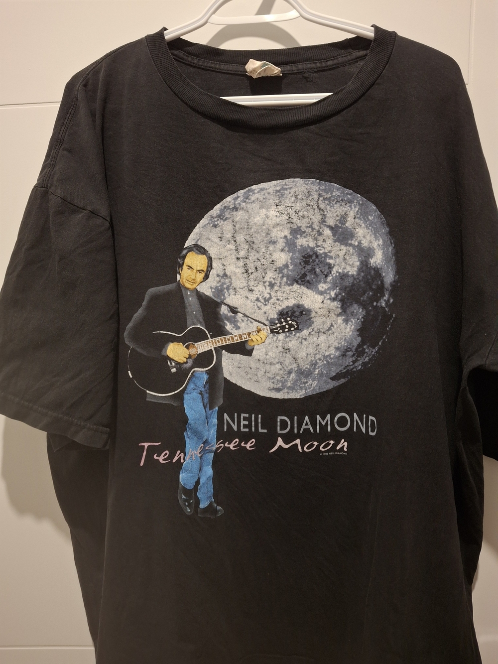 Black Neil Diamond Tennessee Moon Graphic Tee 1996 - Picture 4 of 6